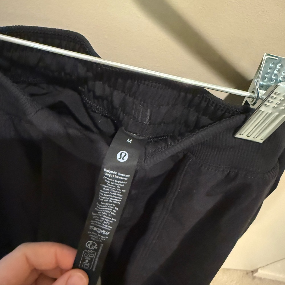 lululemon athletica Men's Dark Gray Joggers